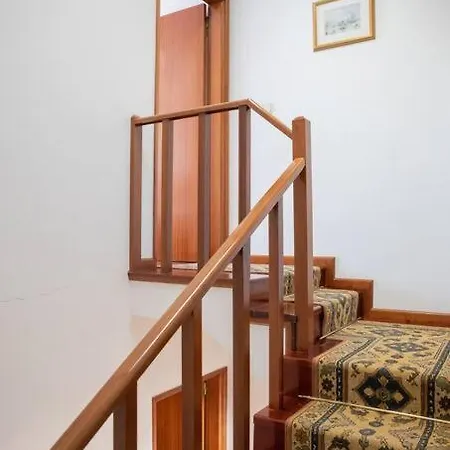 Lovely Retreat - Amazing Views *